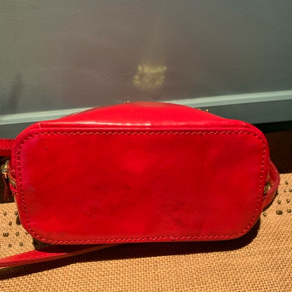 Pratesi Firenze Crossbody Bag with Embroidered Crown - Picture 3 of 9